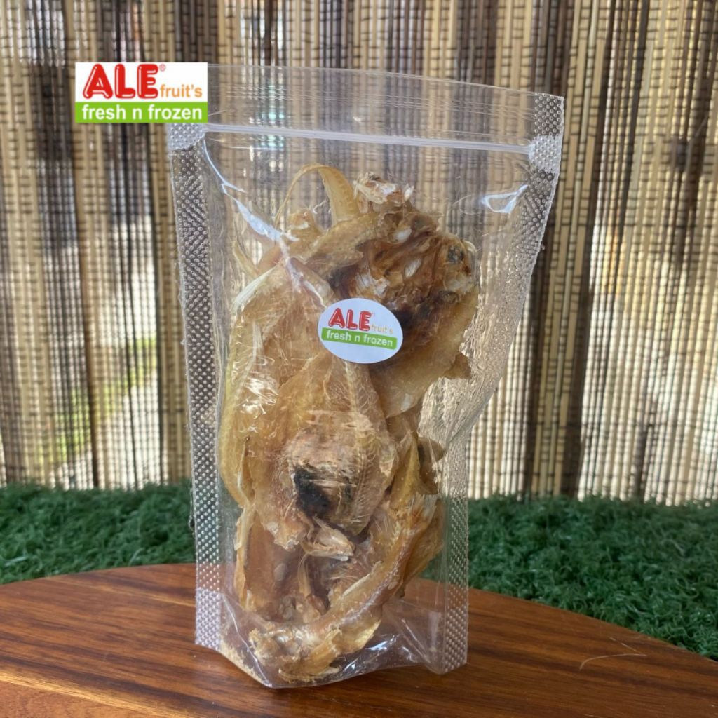 

Ikan asin, ikan klotok,teri kering, teri medan, ikan asin bulu ayam, ikan asin pedo, cumi kering