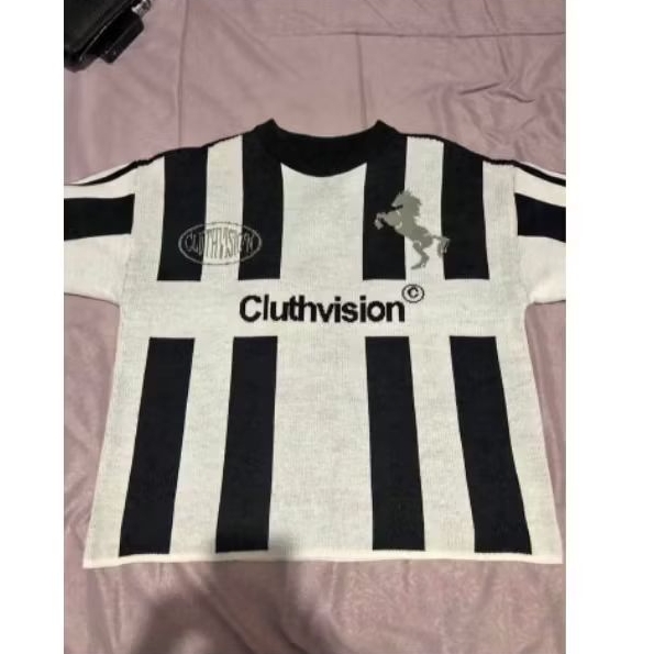 Knitwear Cluthvision