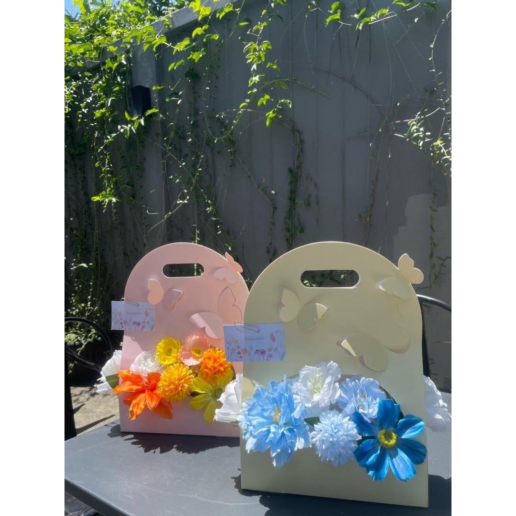 

butterfly flower bag for gift (birthday, graduation, etc)