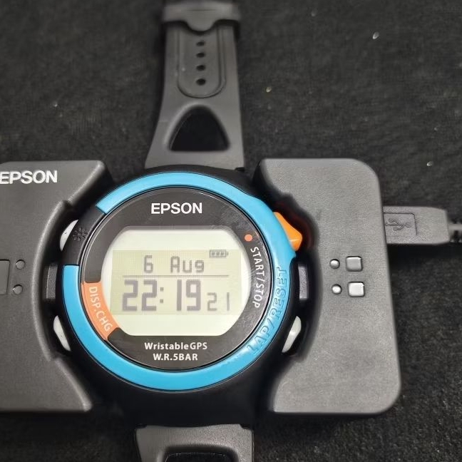 SEIKO EPSON GPS MADE IN JAPAN