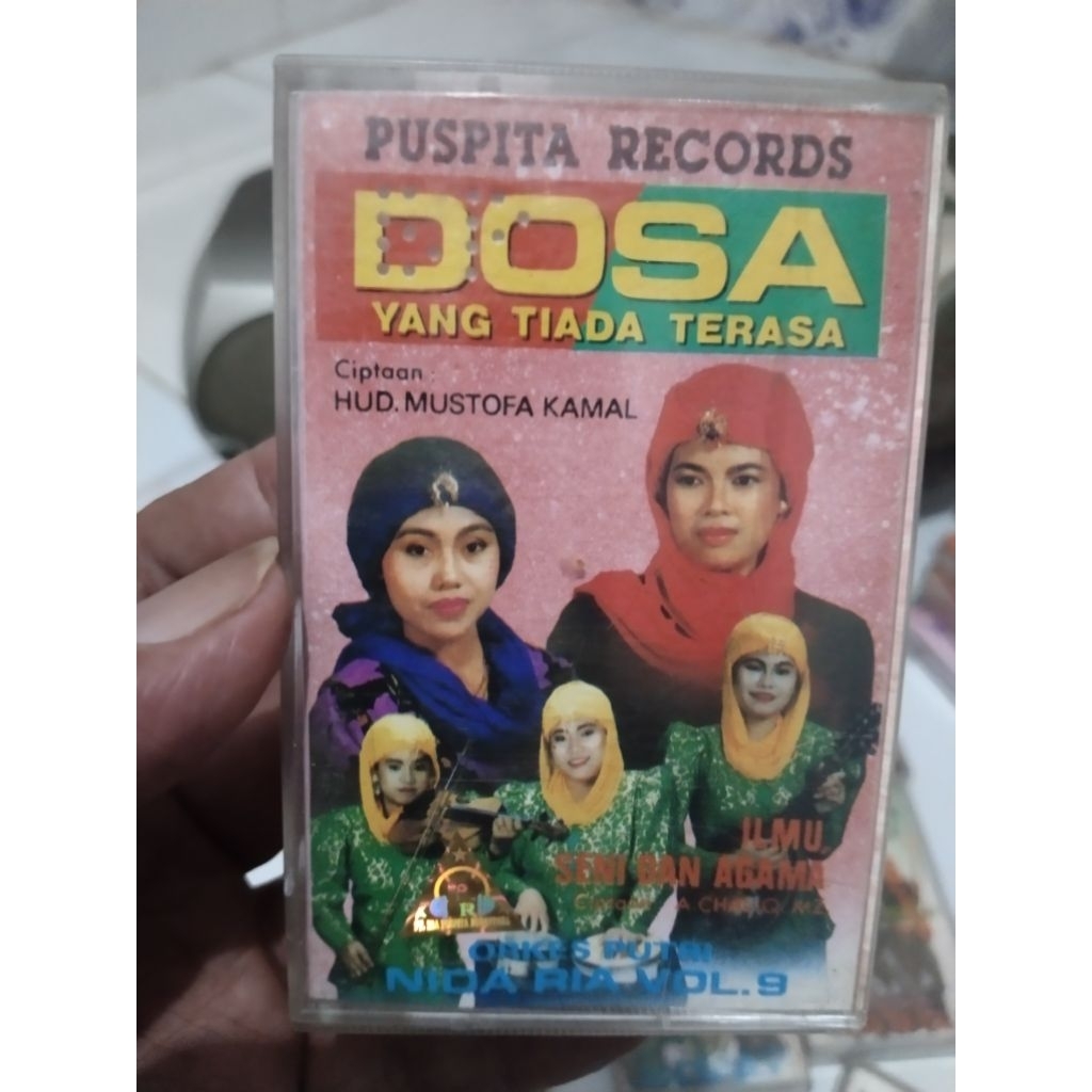 Kaset pita NIDA RIA vol 8