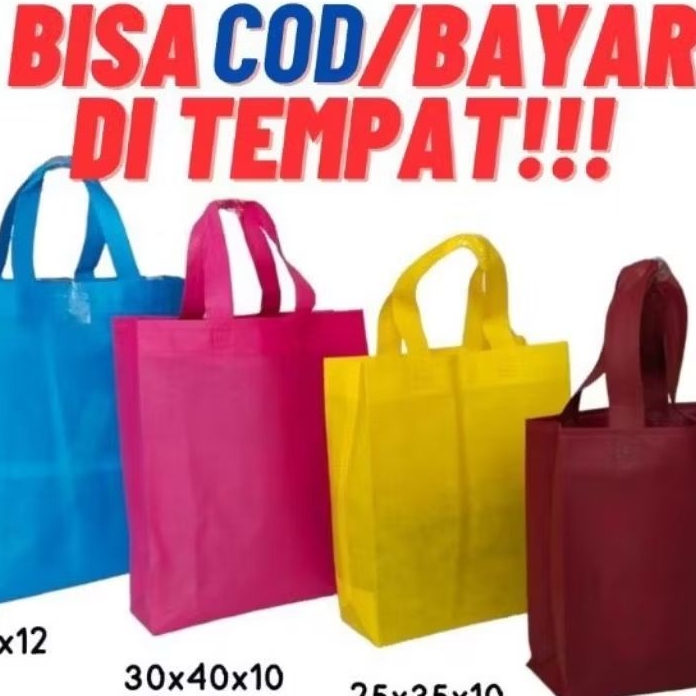 

[10 PCS] READY STOK TAS KAIN 30*35/40*10 BAG BOX MUAT BERBAGAI KEPERLUAN SEMINAR TAS KAIN ACARA SEKOLAH ACARA KELULUSAN TAS SPUNBOND