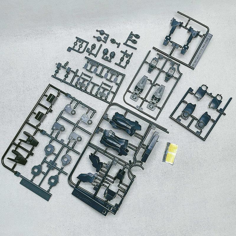Xindong HG 1:144 Unicorn Banshee Part Leg