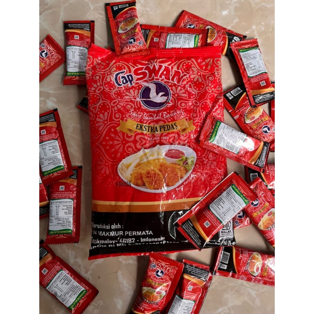 

saus sambal sachet chiken dimsum EXTRA PEDAS cap swan isi 24pcs