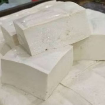 TAHU PUTIH MENTAH / TAHU SUTERA / TAHU JEPANG / TAHU SEGAR 1 PCS