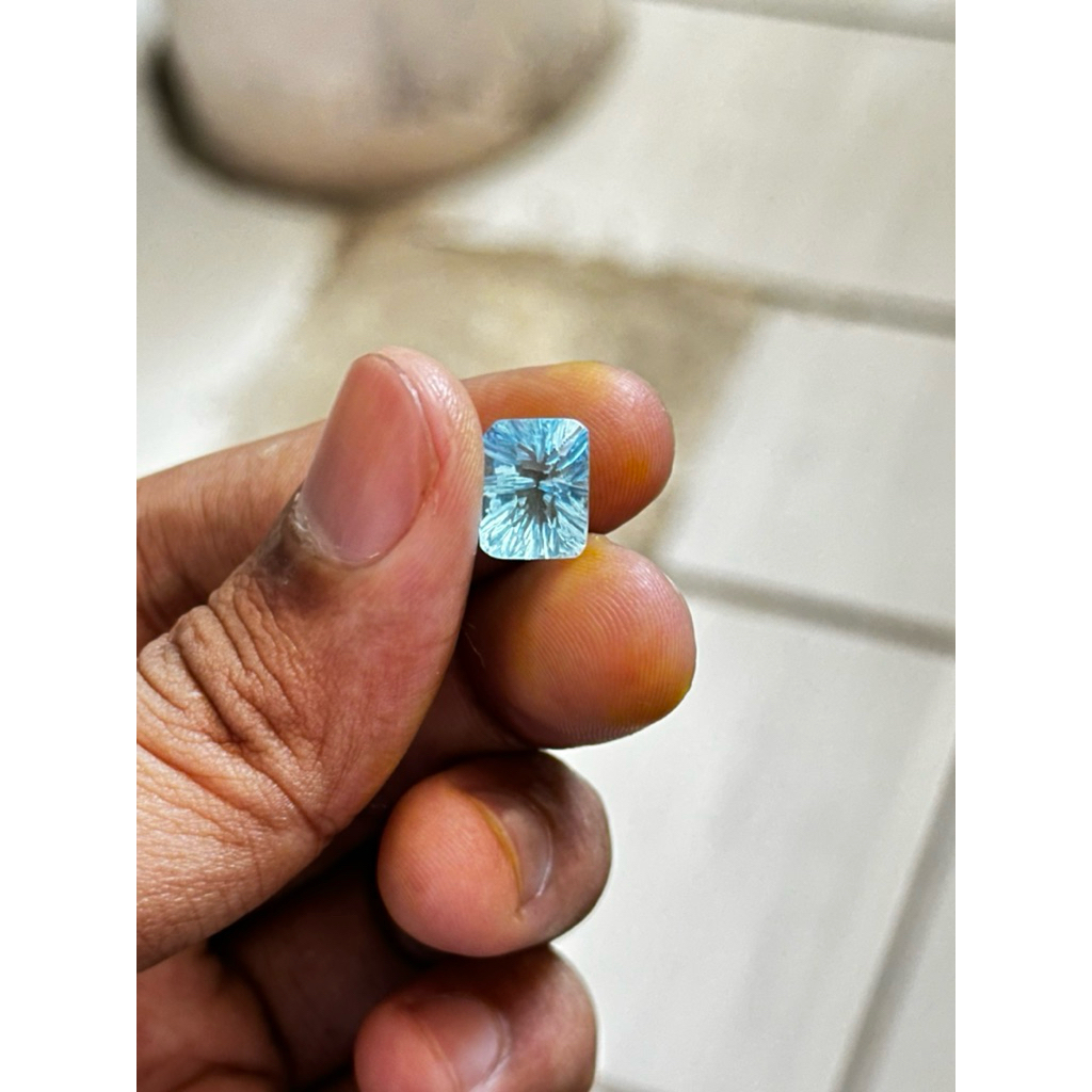 Natural Blue Topaz (Swiss Blue)