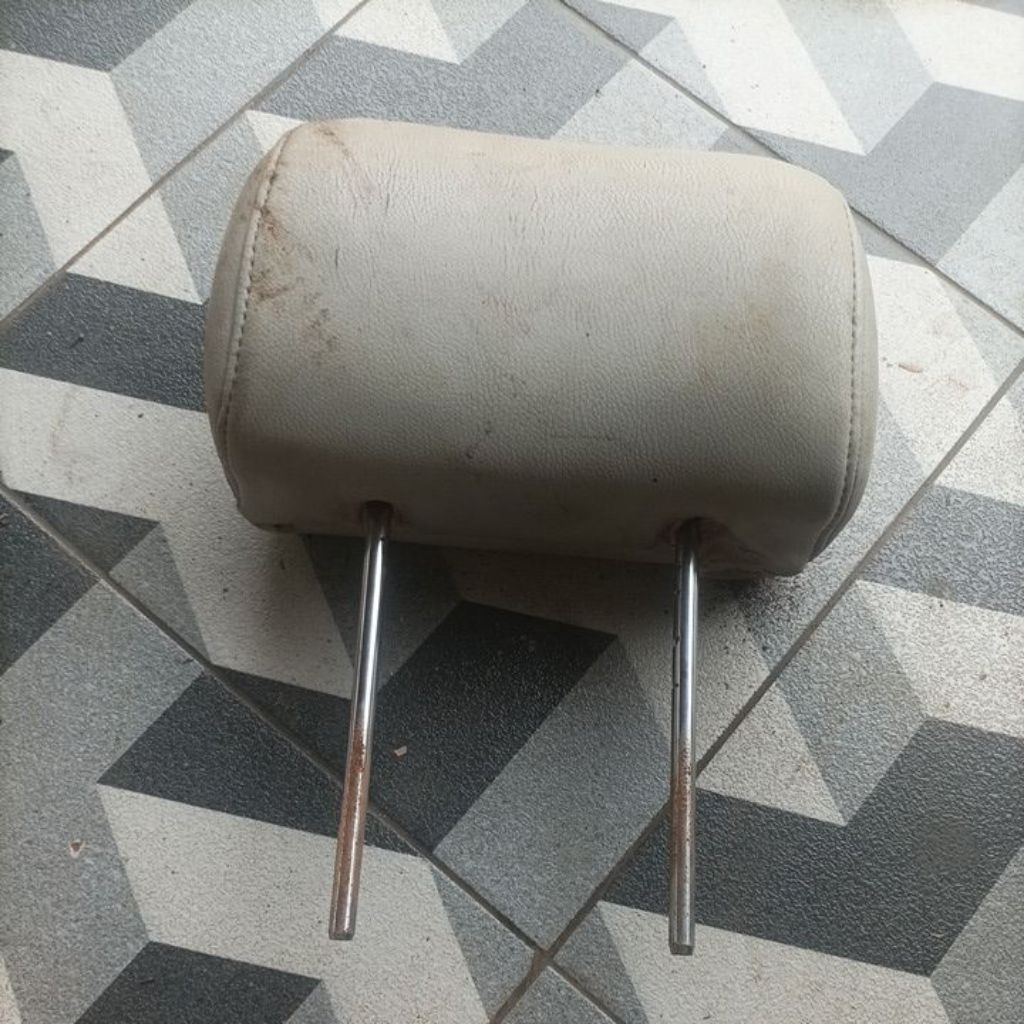 headrest mitsubishi galant lele