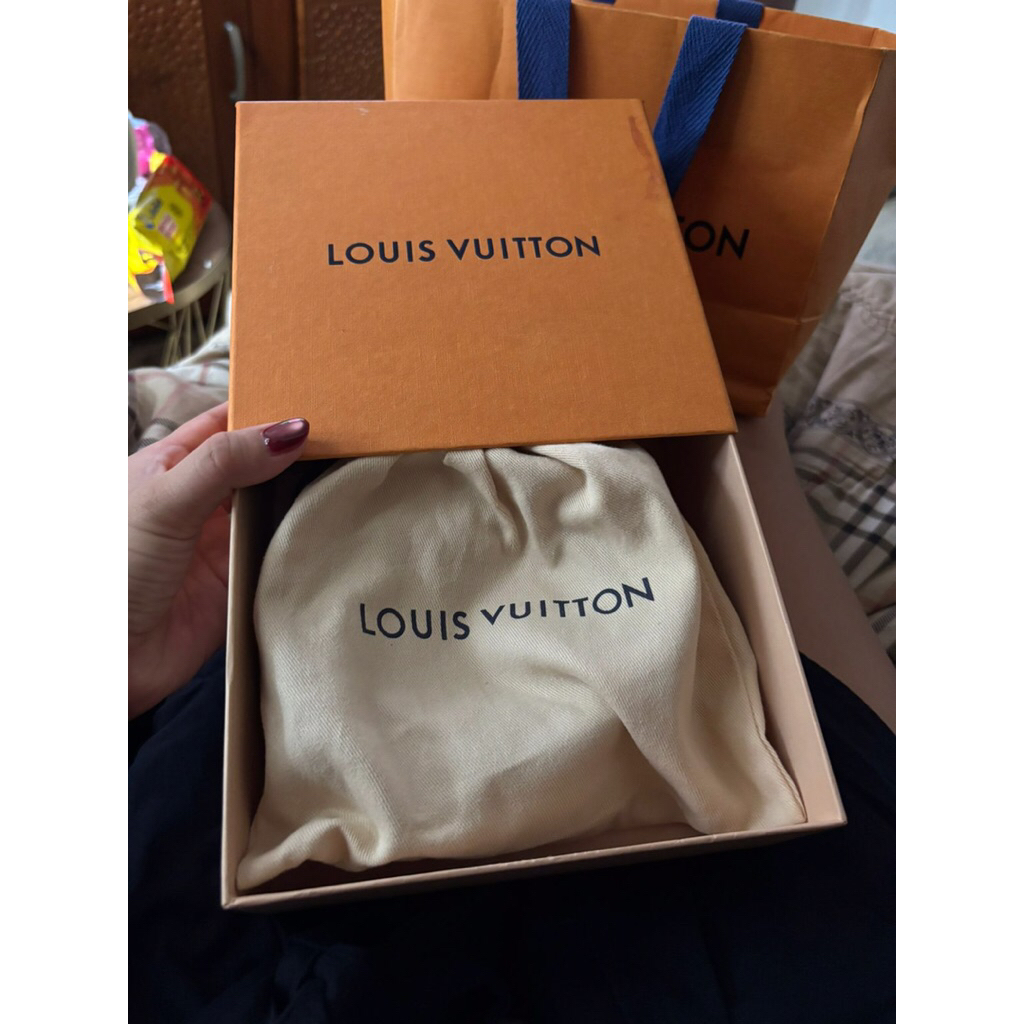 preloved LV belt men