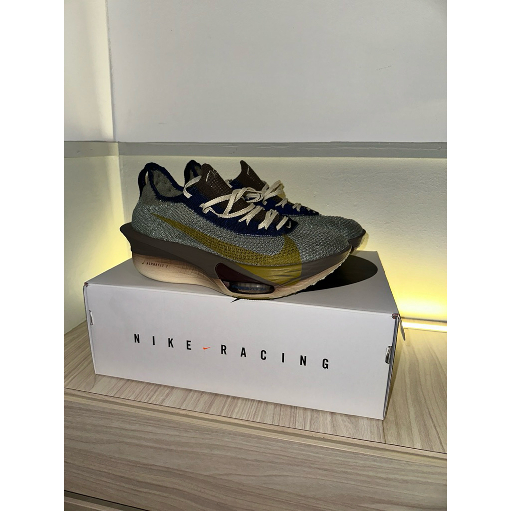 NIKE ALPHAFLY 3 LIGHT ARMY