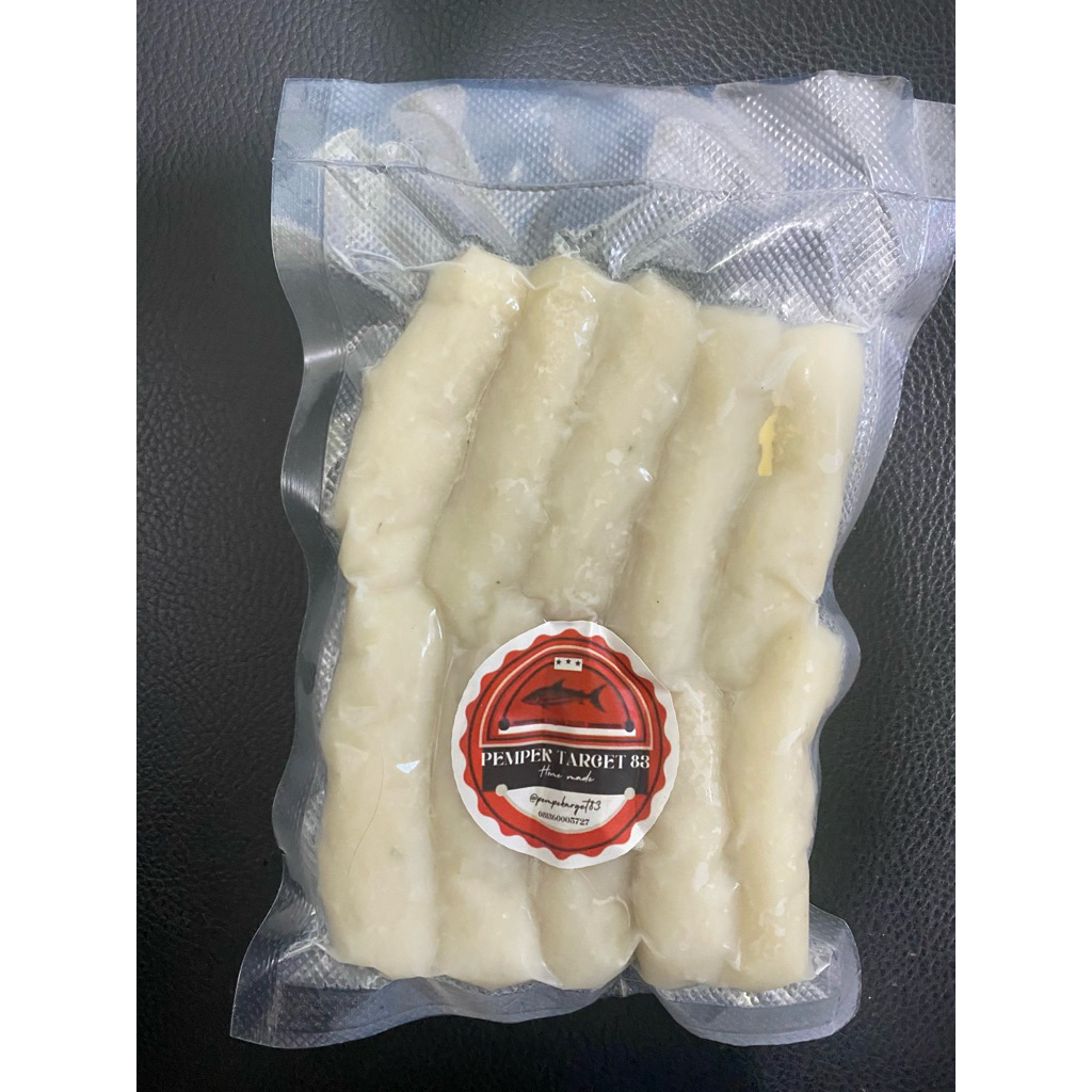 

Pempek Ikan Frozen Lenjer kecil | Isi 10 lenjer kecil dengan tambahan cuko pedas dan kental