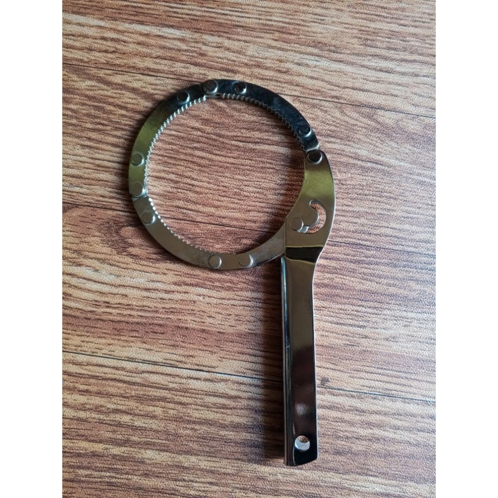 kunci filter Olie dan solar