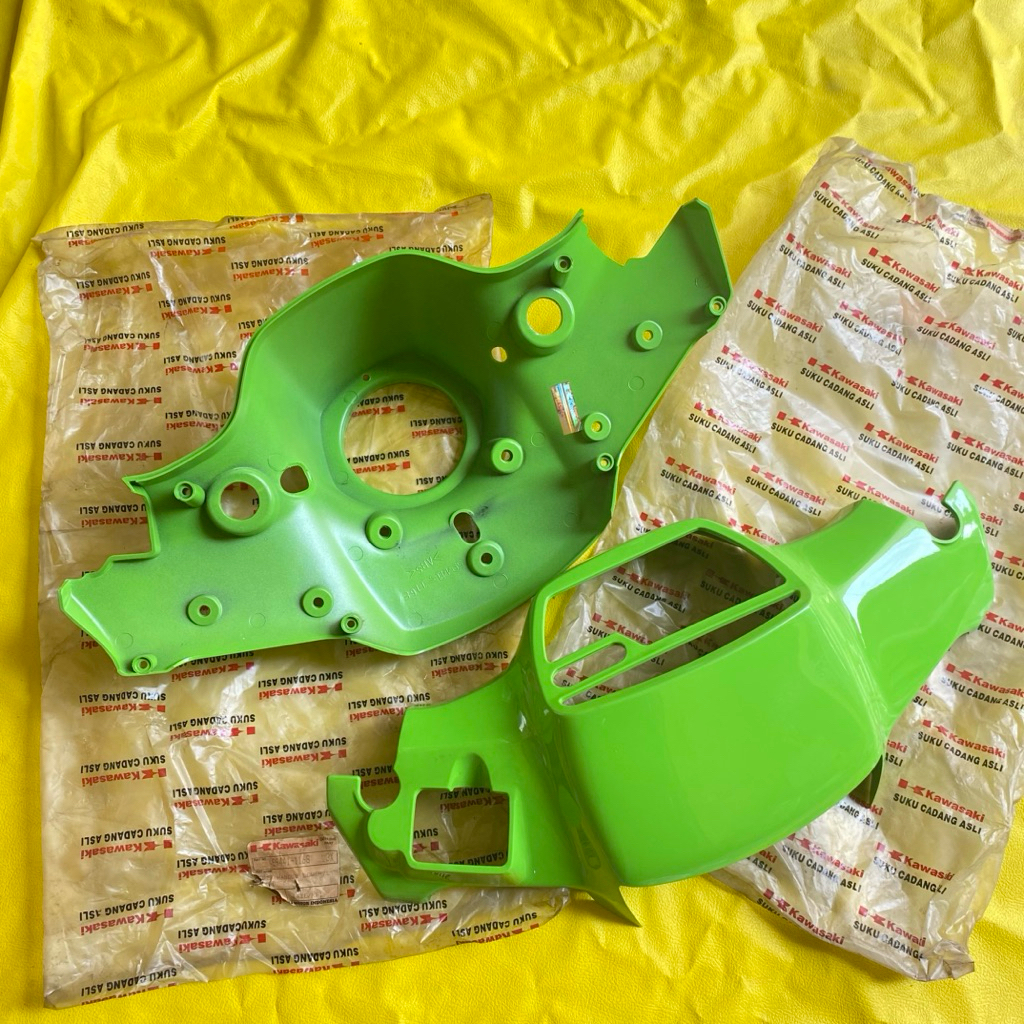 batok kepala Set Kawasaki Kaze r Kaze-r cakram original KGP warna Hijau