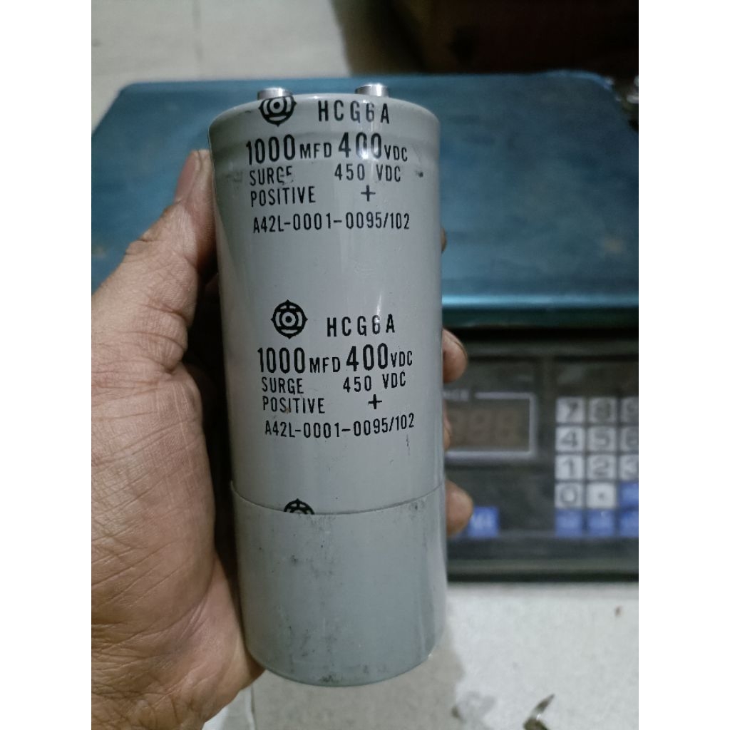 ELCO JUMBO 400V 1000UF