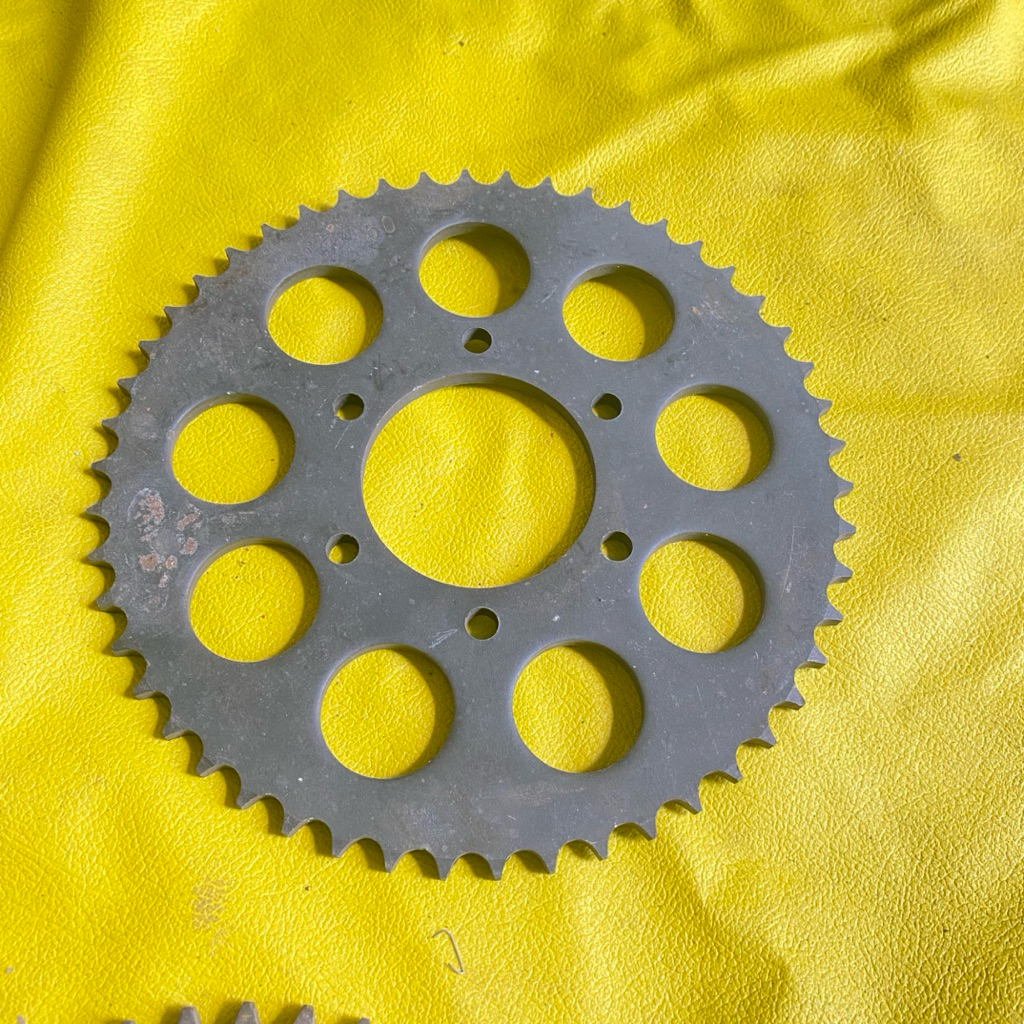 Gear gir belakang 50T Suzuki TS100 TSC