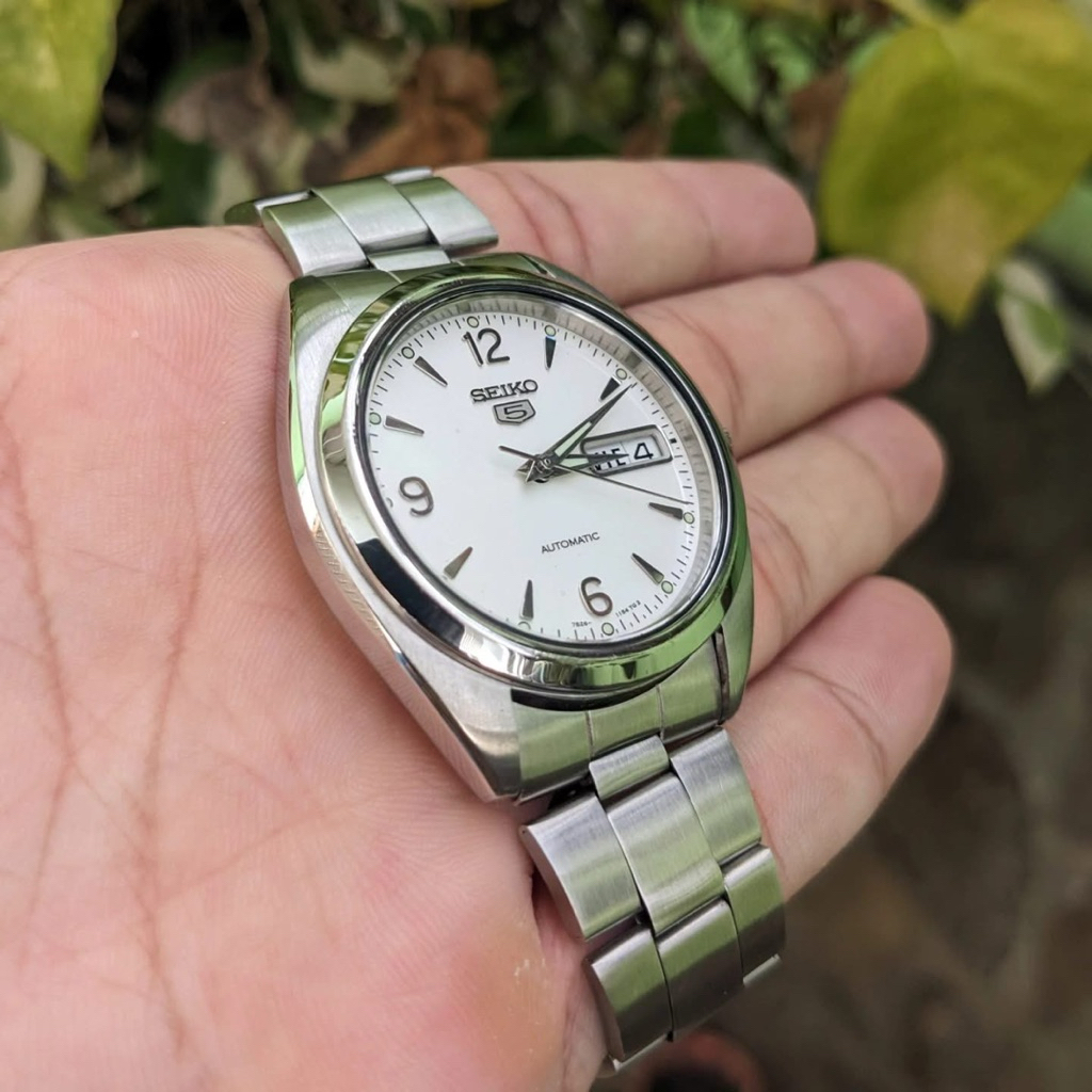 SEIKO SNX121 "EXPLORER"