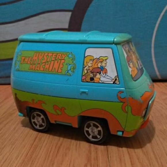 Mainan Figure Scooby-Doo dan Mobil The Mystery Machine