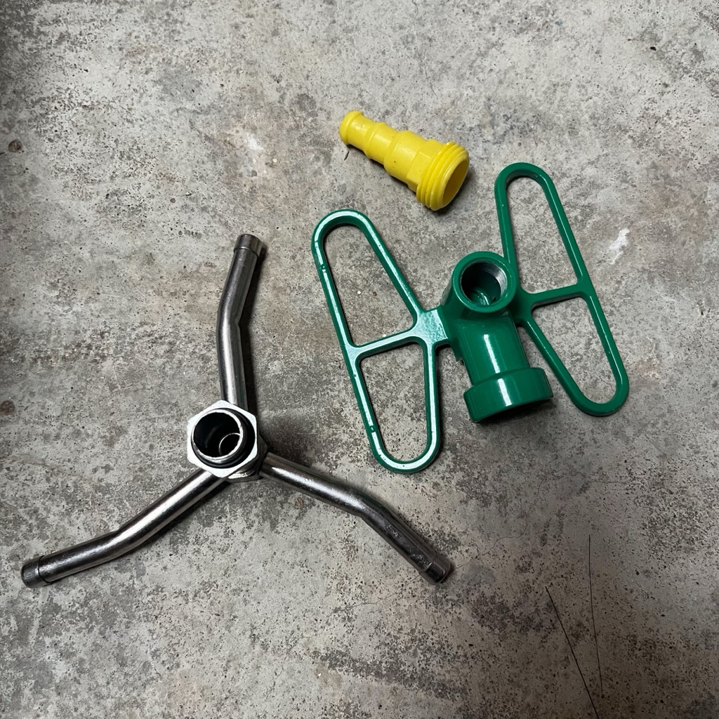 MAJESTY 1 Set Rotary Sprinkler Kran Semprotan Taman Putar Otomatis