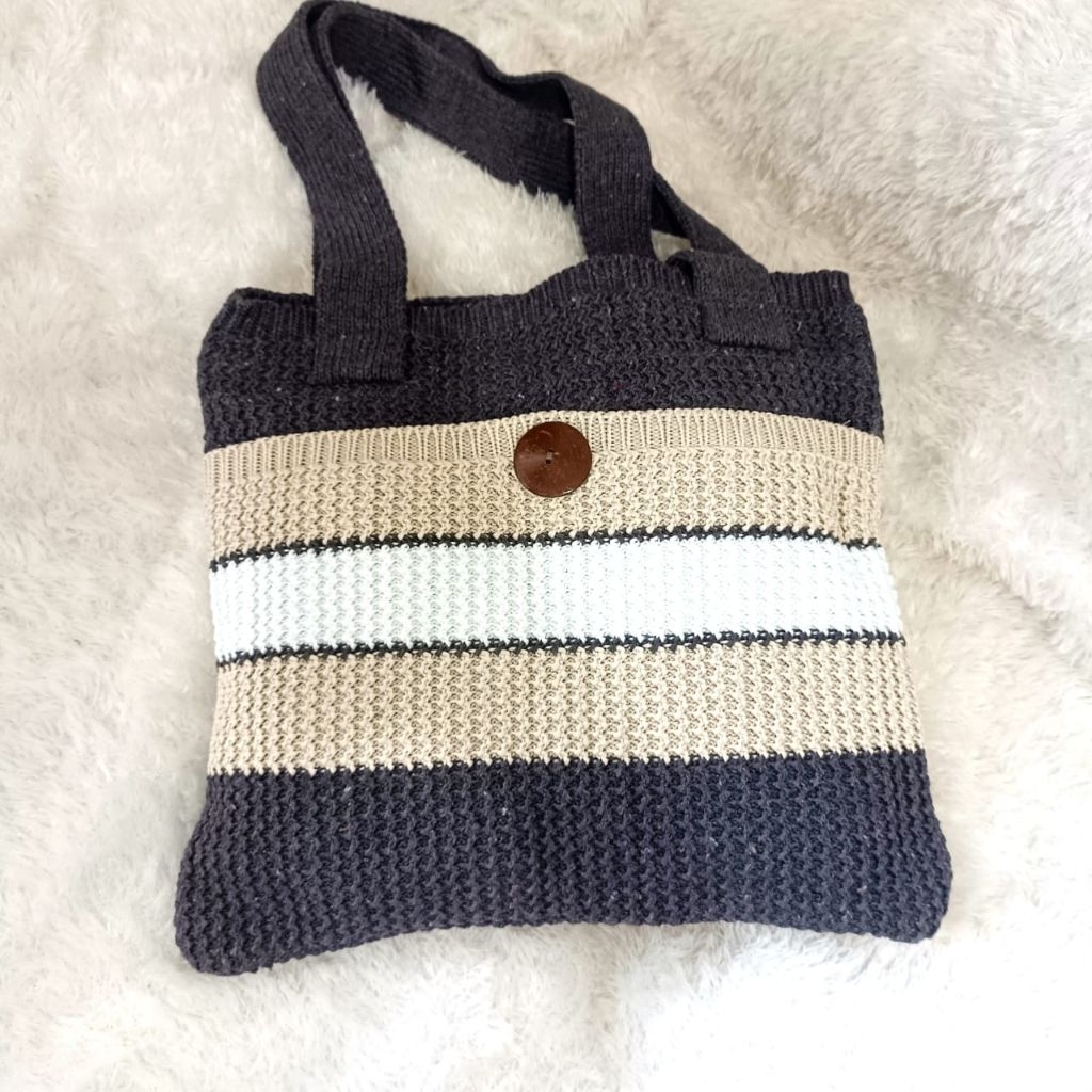 ANAK-AMEH TOTEBAG RAJUT TAS WANITA SELEMPANG SERUT TALI KANCING BISA MASUK LAPTOP - MUKENA RESLETING