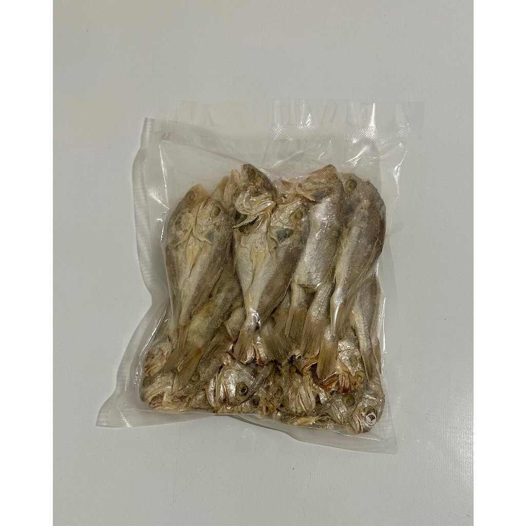 

Ikan Asin Samge Belah 250gr 500gr 1kg Gurih Crunchy Vacuum Tahan Lama