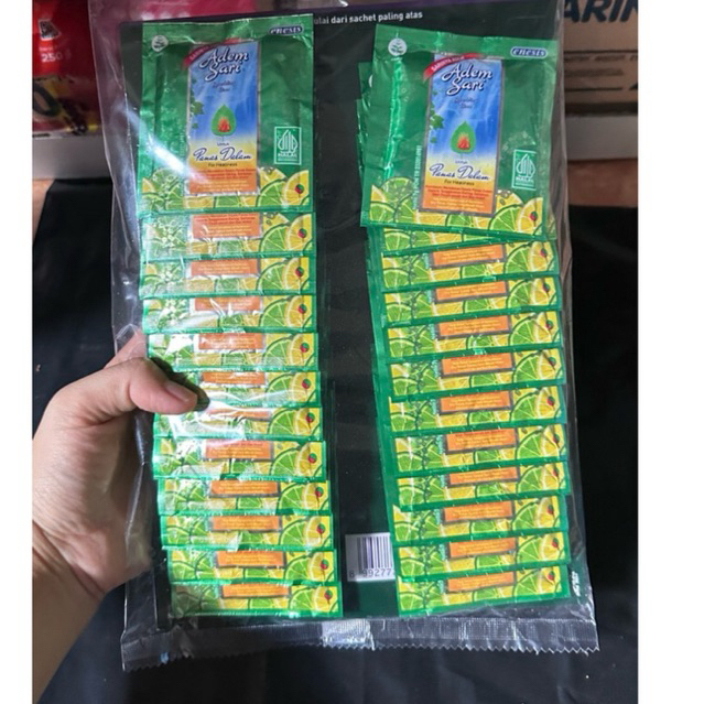 

ADEM SARI 168GR – MINUMAN PENYEGAR UNTUK MEREDAKAN PANAS DALAM