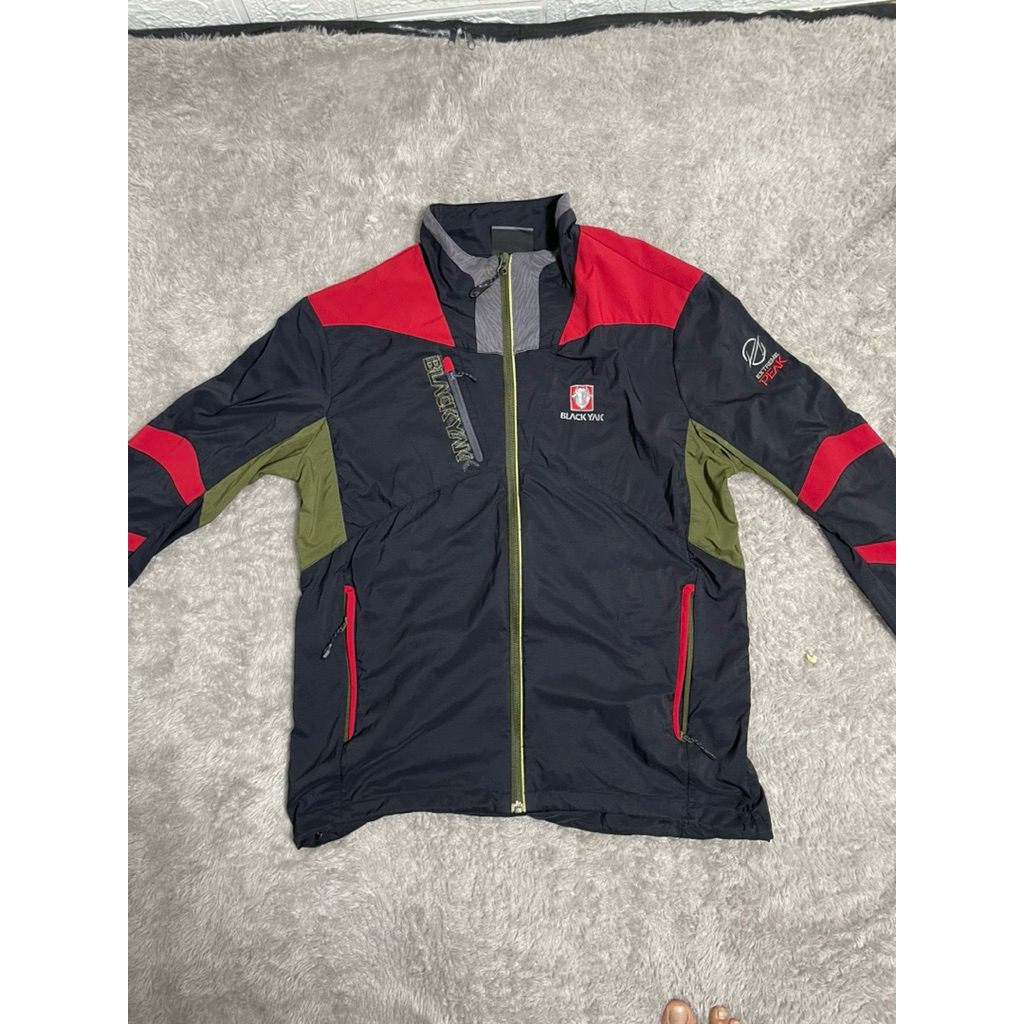 JAKET BLACKYAK | Jaket Outdoor | Jaket hitam