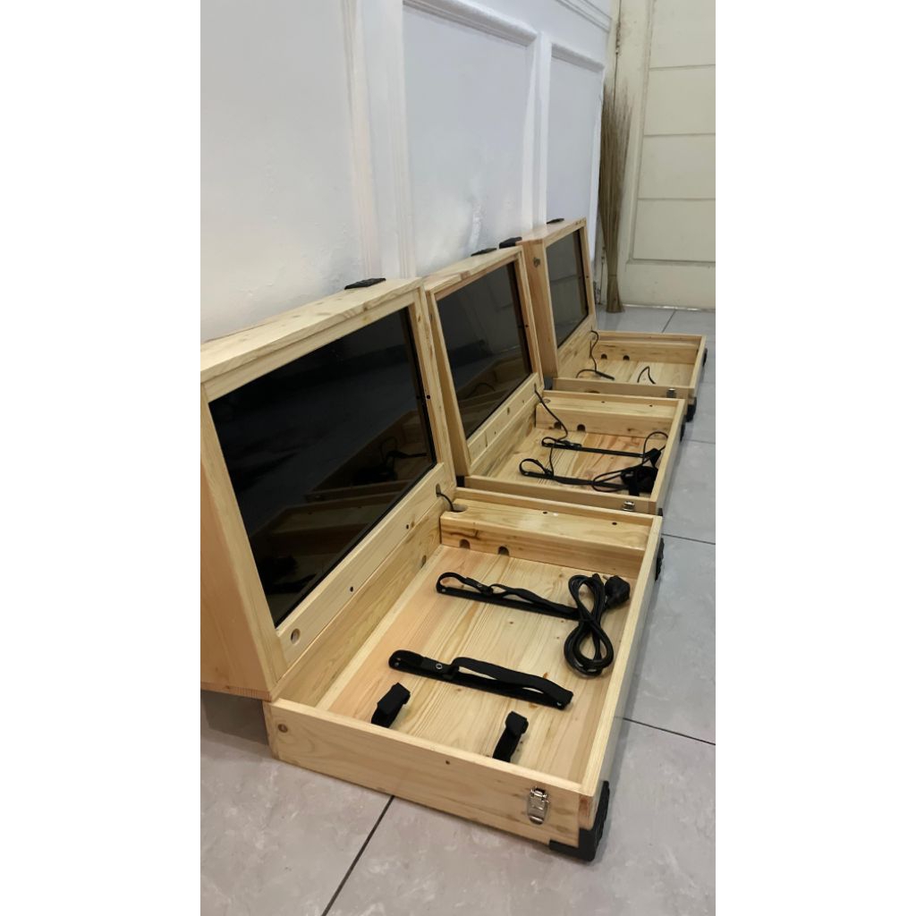 Playbox Psbox Ps3 & ps4 untuk tv 24 inch