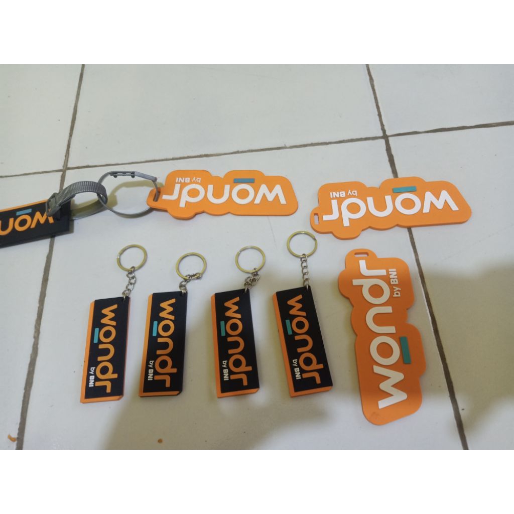 gantungan kunci karet custom