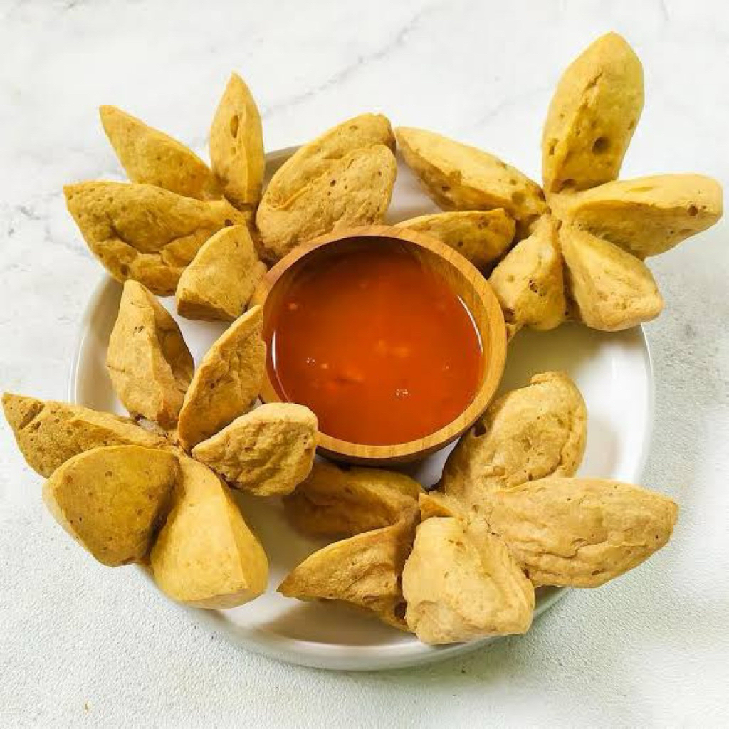 

Bakso goreng mekar isi 50pcs free sambal pedas terenak termurah rasa daging ayam (Vacum)