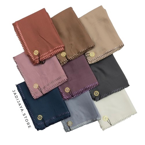 Umama Scarves - Kerudung Umama Voal Rupa 3D Polos