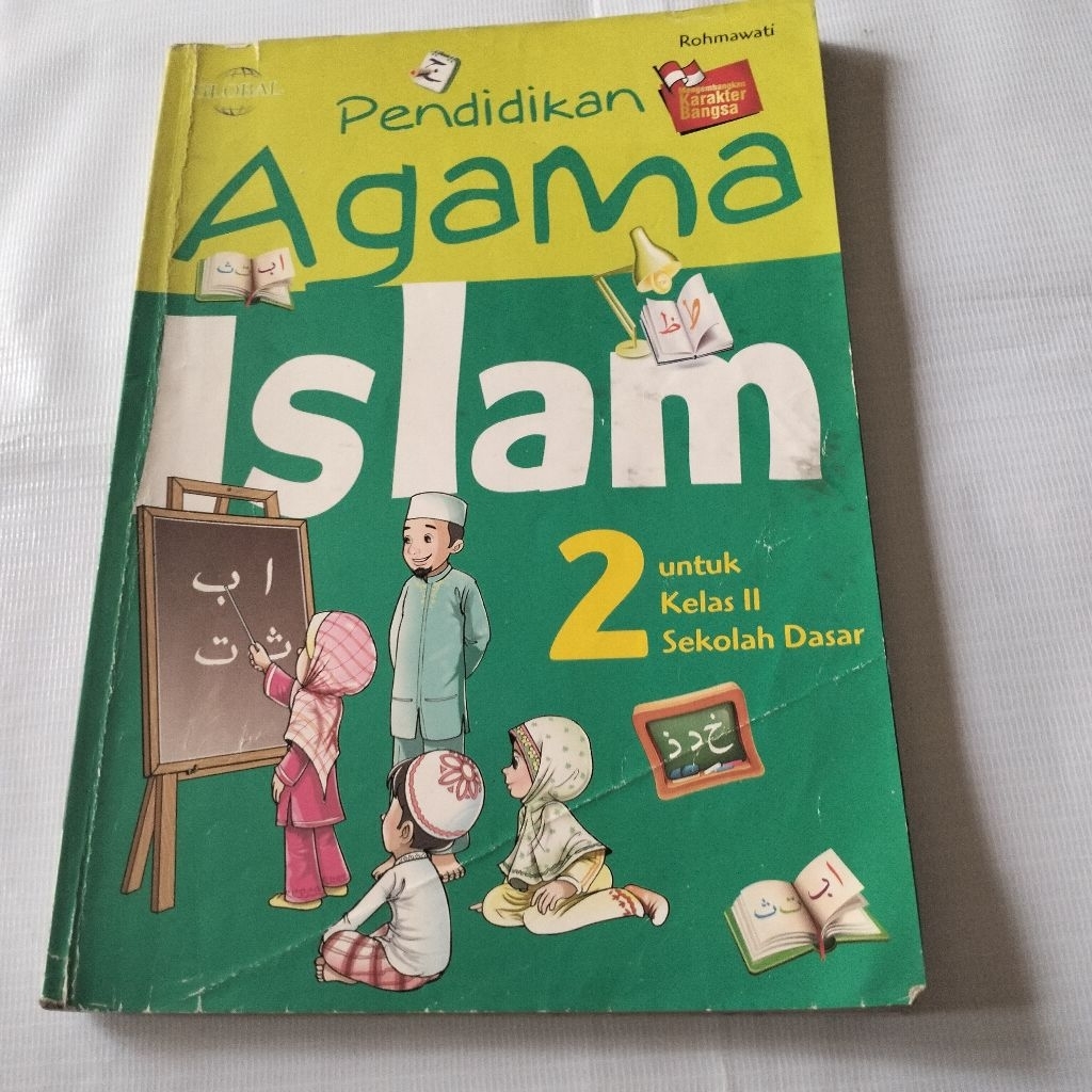 buku agama Islam 2 Kelas 2 SD