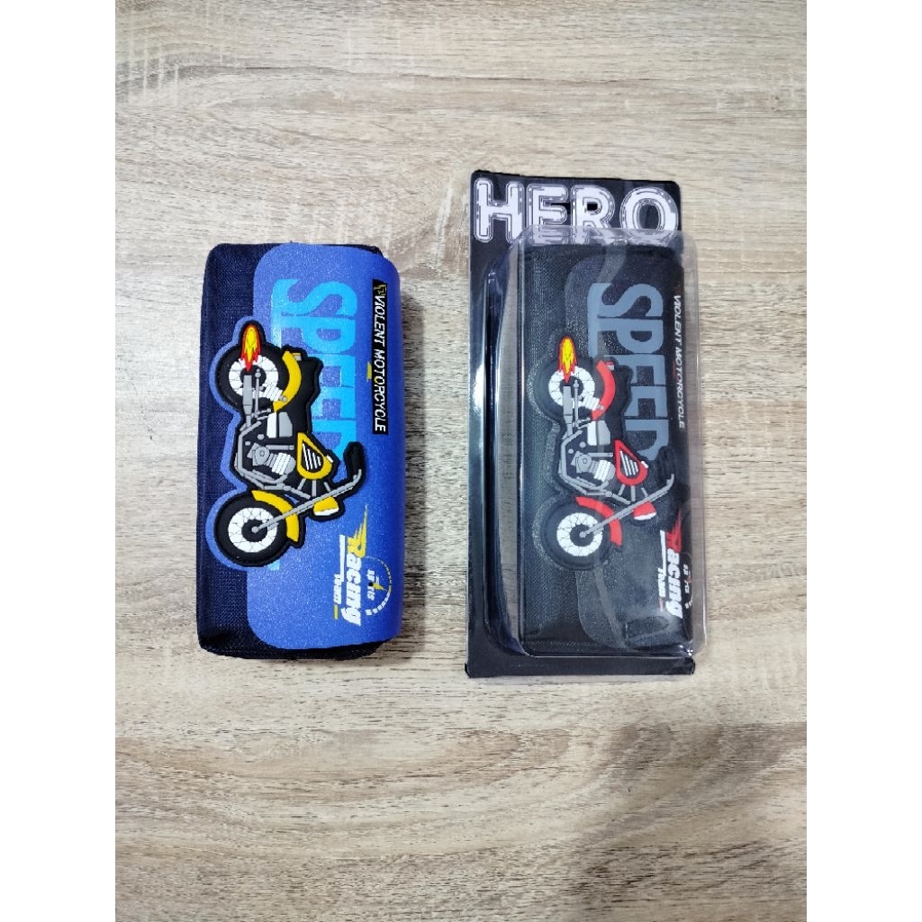 

GROSIR KOTAK PENSIL RESLETING MIKA GAMBAR LUCU UNTUK ANAK