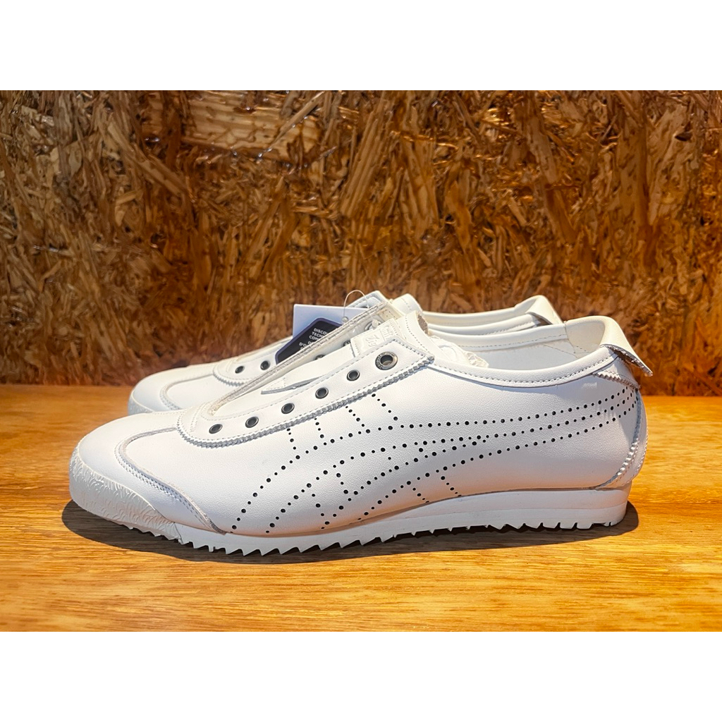 onitsuka tiger slip-on full leather