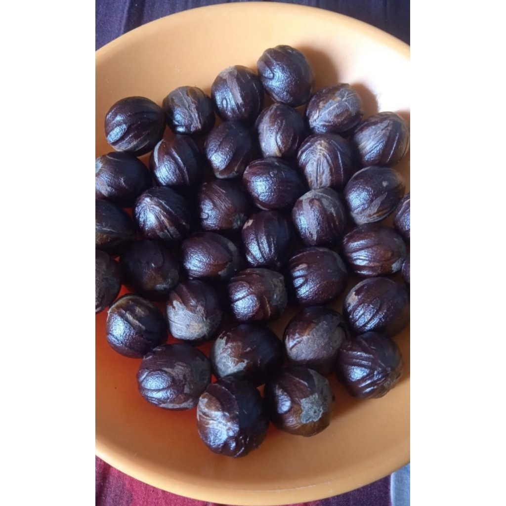 

BIJI PALA KERING 1KG,PALA KILAT SUPER