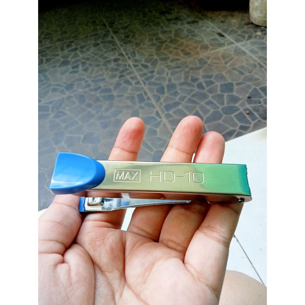

preloved staples stapler jegrekan max hd-10
