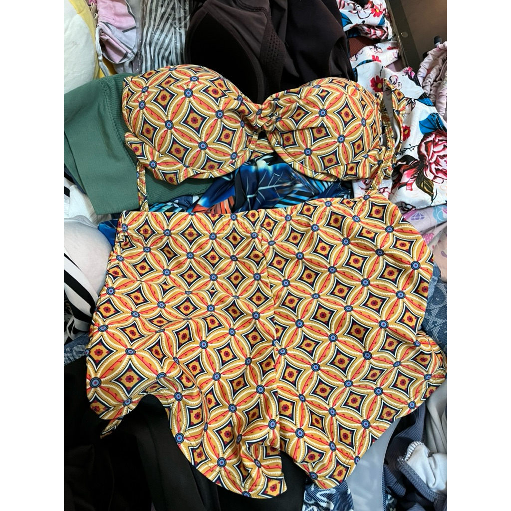 preloved bikini one set