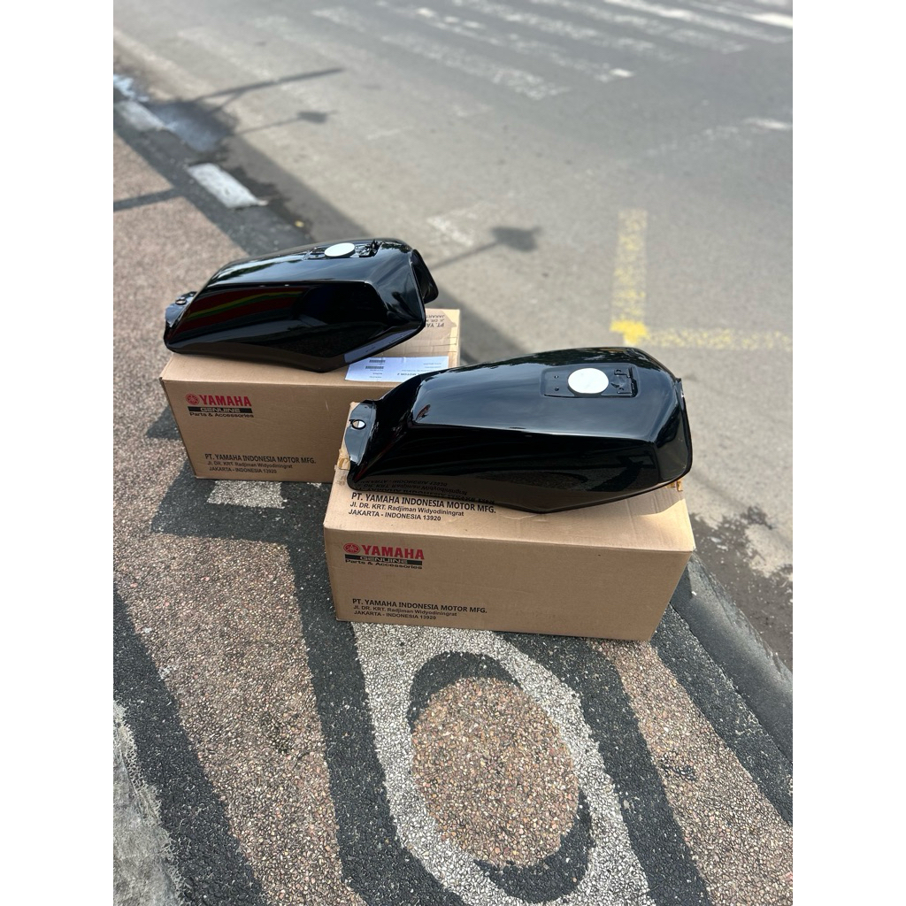 Tangki Rx king Tangki Bensin Yamaha Rx king Hitam Original
