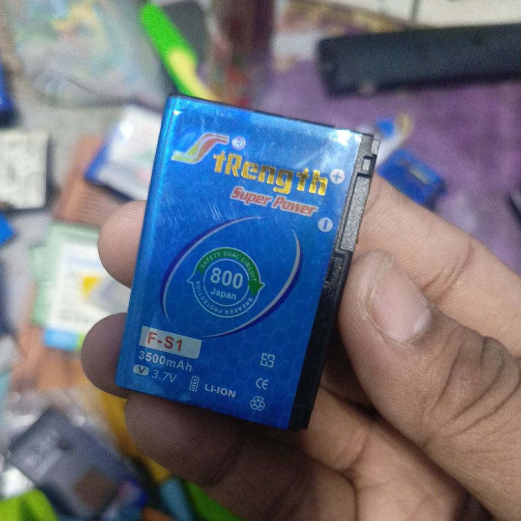 Baterai blackberry F-S1 blackberry torch