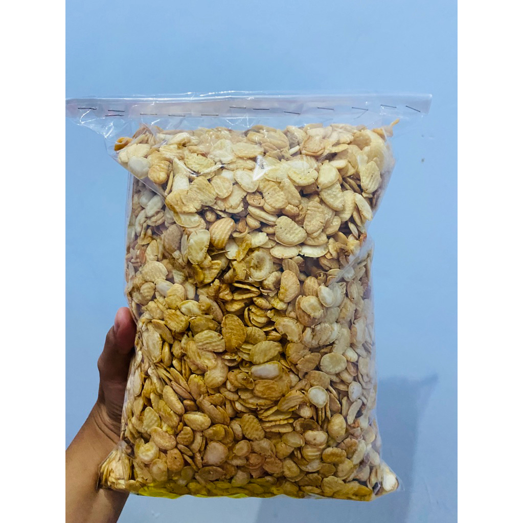 

Kacang koro pecah bali [Kenzo Snack bali]