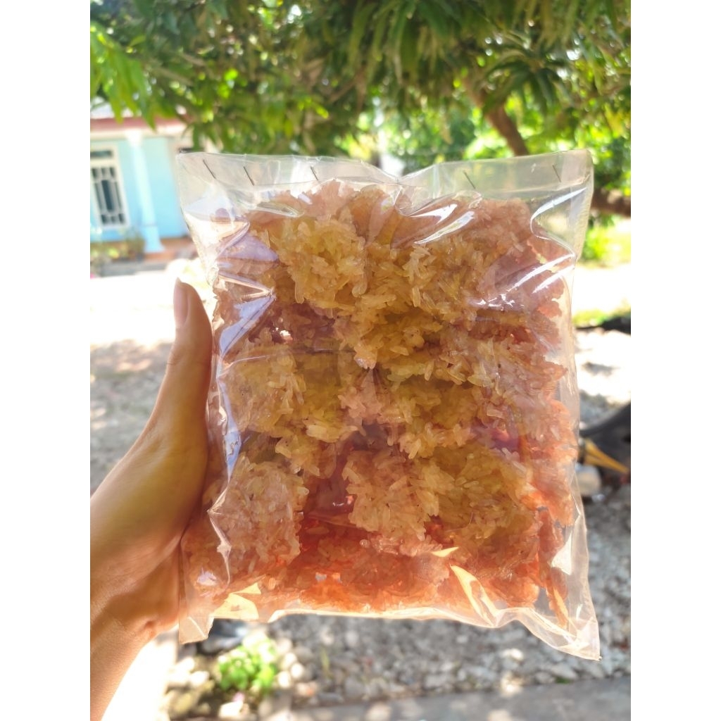 

RENGGINANG TERASI PUGER (mentah) terasi puger asli ori