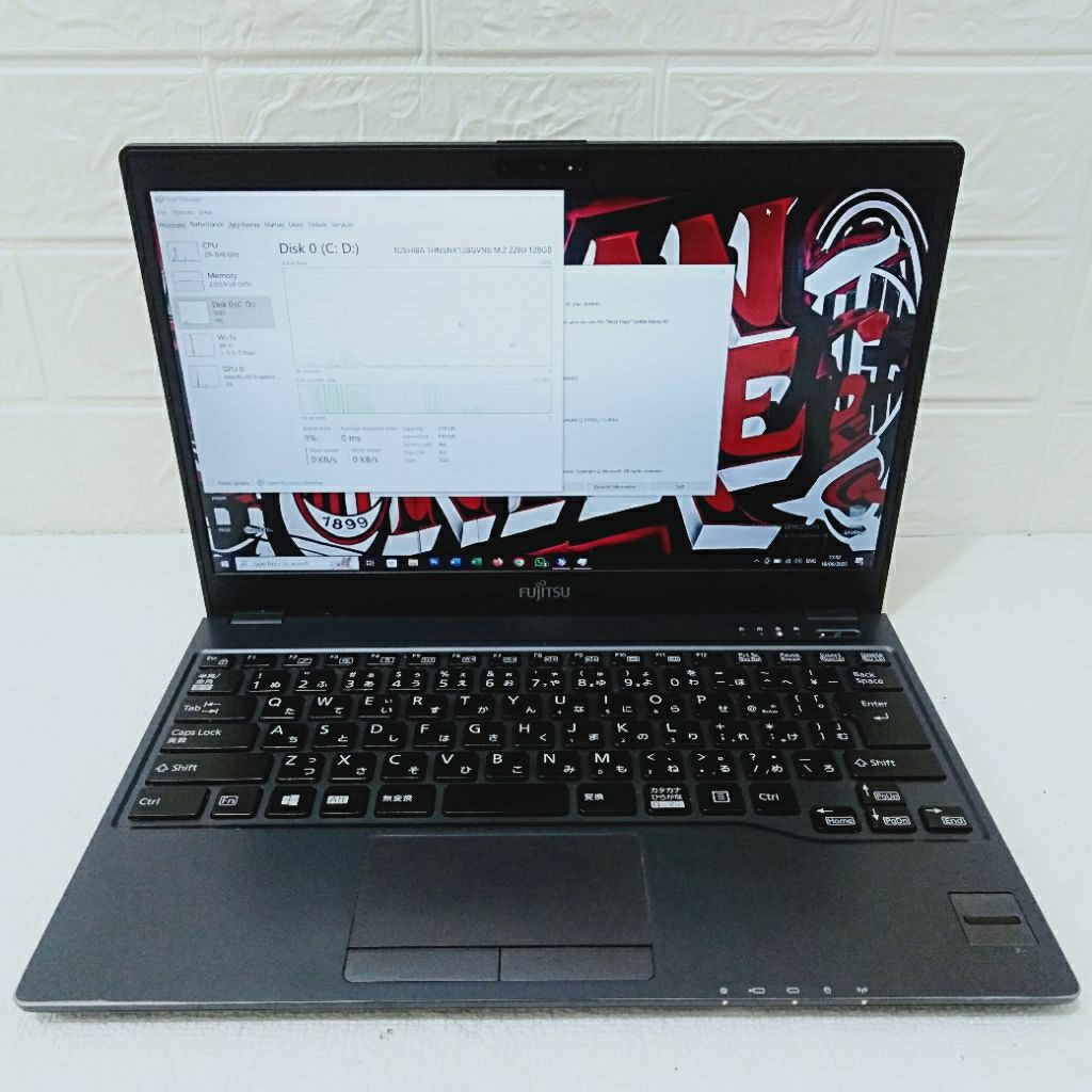 Fujitsu fmvc07007 Intel Celeron 3865u ram 4gb SSD 128gb