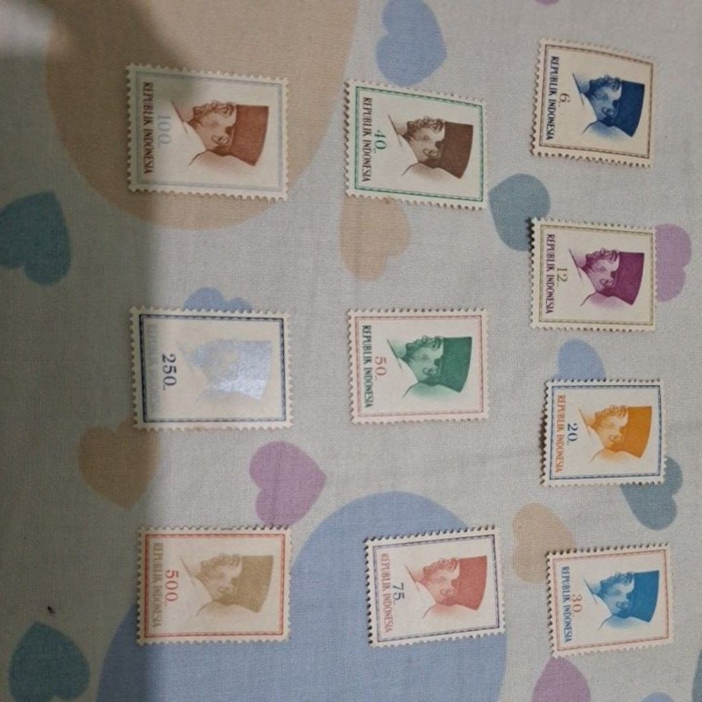 

perangko kuno presiden Soekarno 1964 ...isi 10 pc