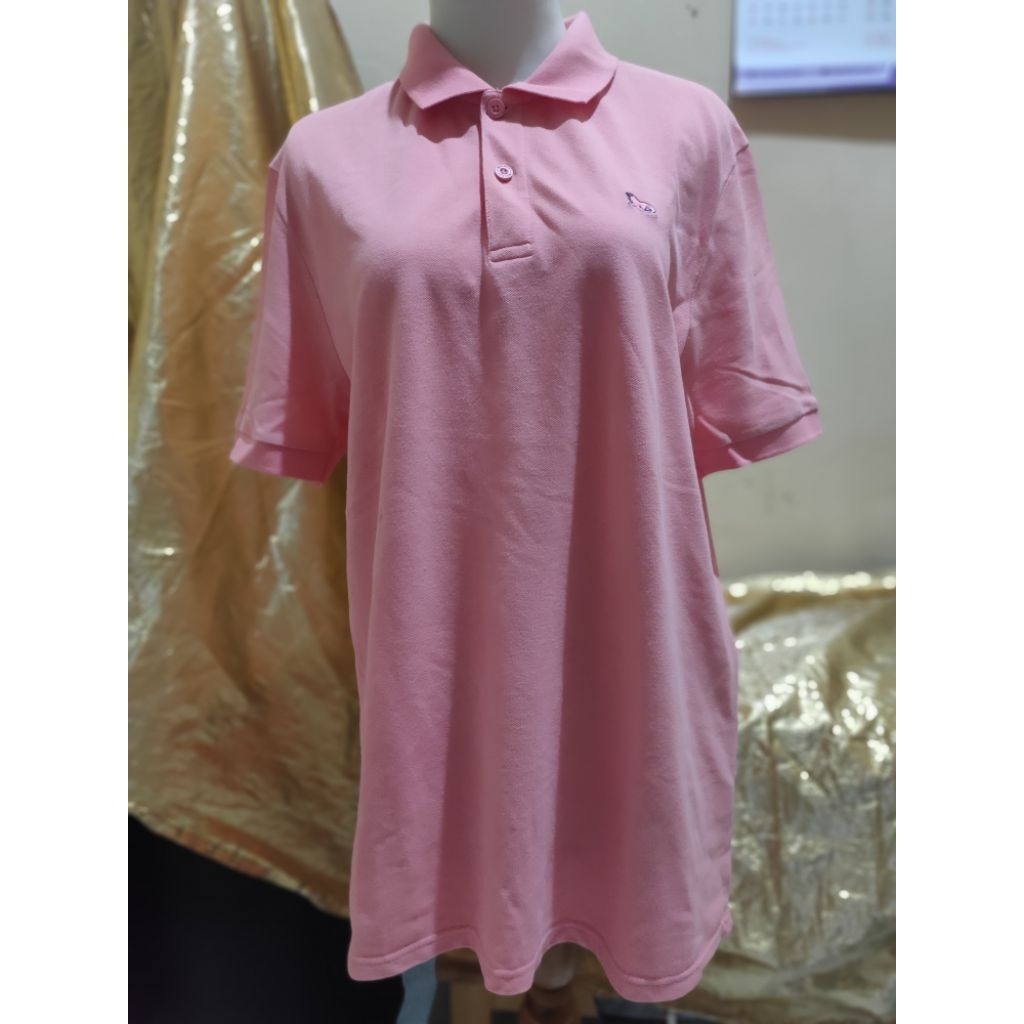kaos kerah pink pria