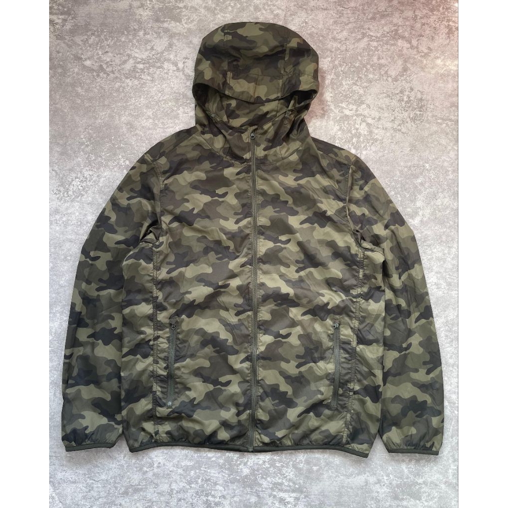 Uniqlo Running Camo Jacket