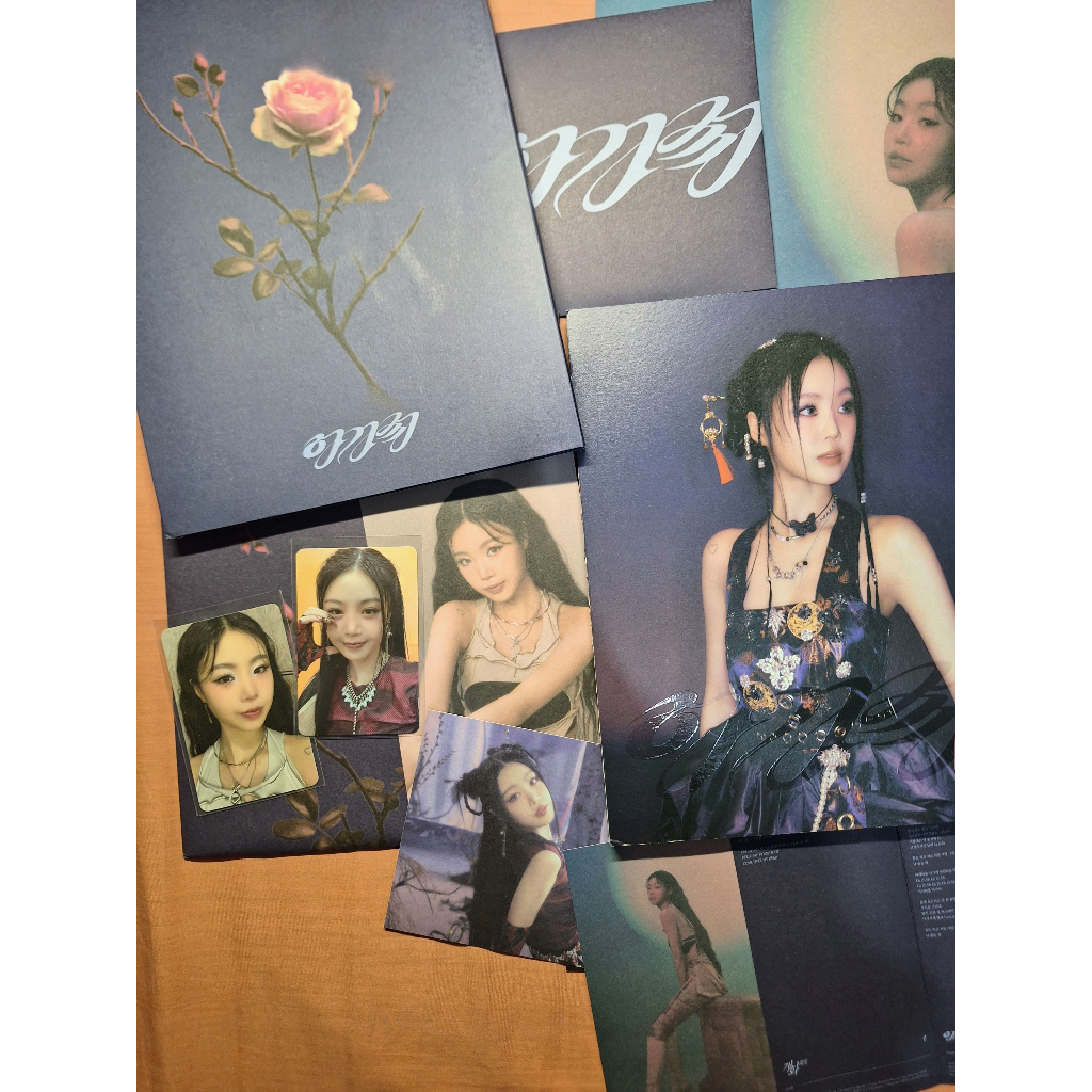 [READY] Soojin (ex g-idle) 1st Album Agassy Agassi Photocard