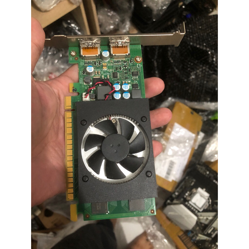 VGA low profile 2 GB 64bit DDR5