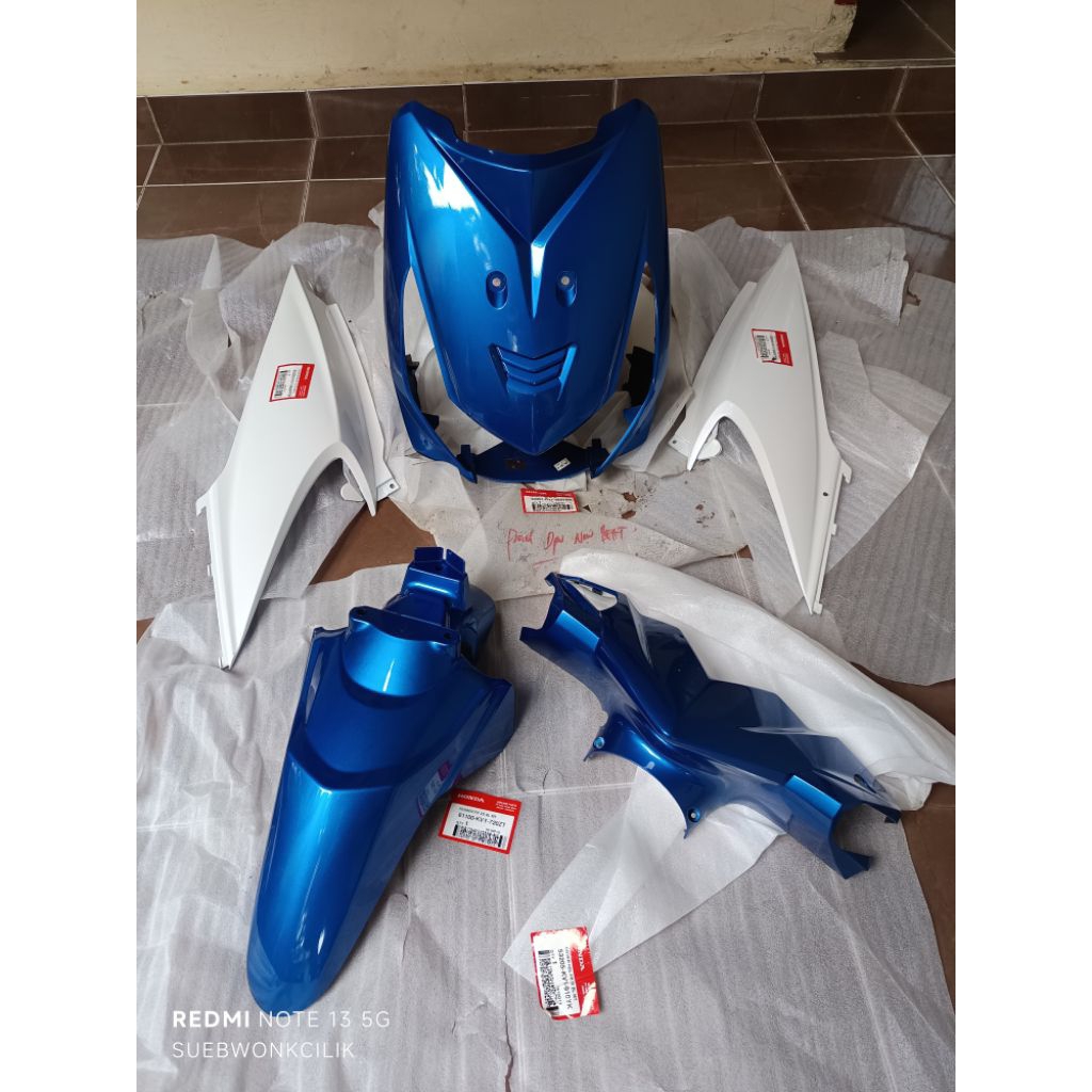 cover seat body halus Honda beat karbu biru putih original ahm