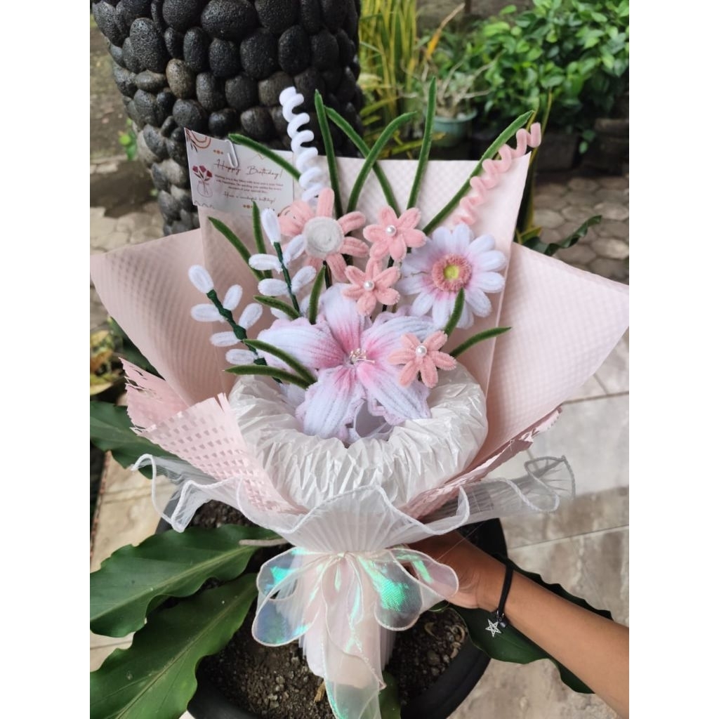 

(PACKING KAYU) BUKET LUCU | BUKET GRADUATION | BUKET KAWAT BULU | BUKET MURAH | BUKET ULANG TAHUN
