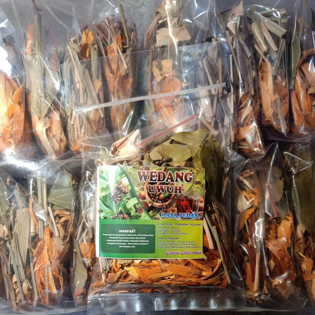 

wedang uwuh komplit 15 rempah-rempah