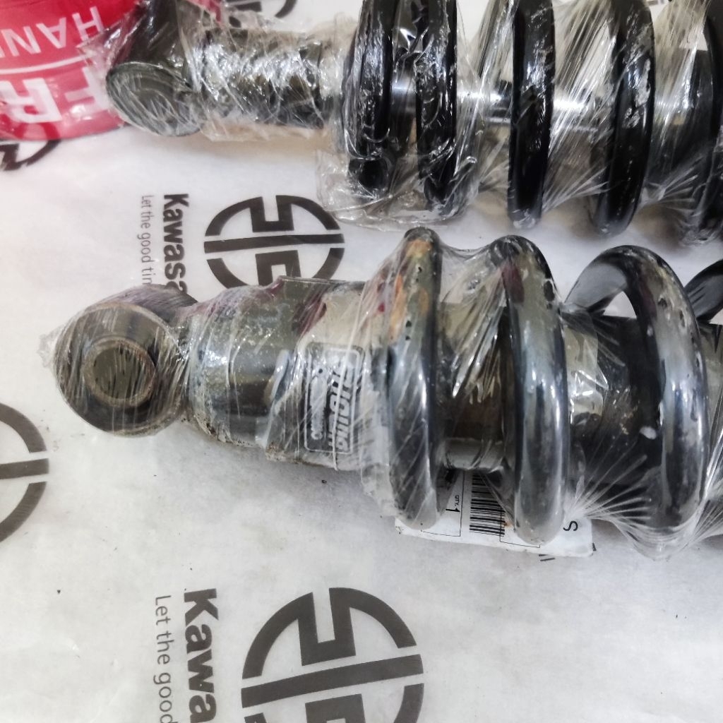 Shock Belakang Ninja R SS – Original Copotan