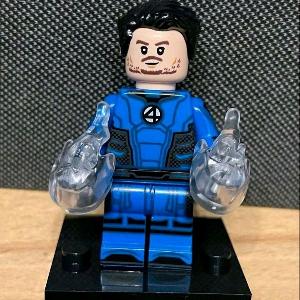figure mister fantastic figure reed richard figure fantastic 4 figure fantastic four figure pedro pa